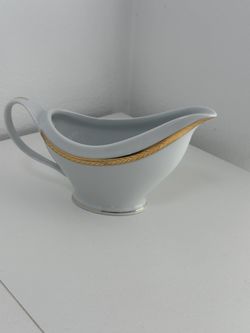 Phillippe Deshoulieres Gravy Boat Limoges Gold Platinum