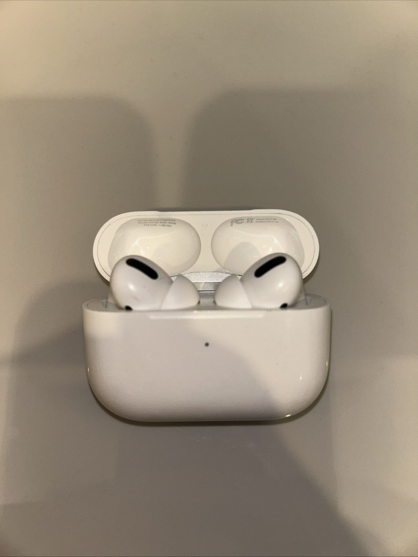 Apple AirPods Pro 1st Generation With cable
