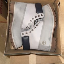 Timberlands 9.5