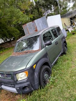 2005 Honda Element  Parts Car