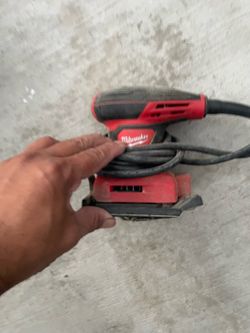 Milwaukee palm sander