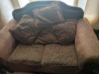Free couch