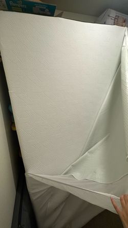 Lucid Queen Mattress – Like New – $150