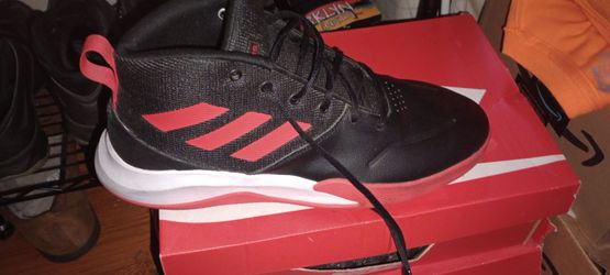 Adidas Own The Game Red/Blk/white Sz.13