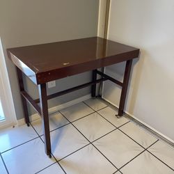 Desk/Table With Wheels