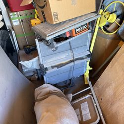 RIDGID 6.5 Amp Corded 7 in. Table Top Wet Tile Saw with Single-Paddle Mixer