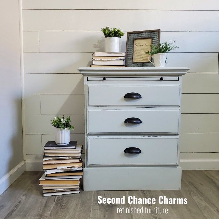 Nightstand/ Endtable Farmhouse 