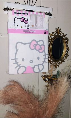 FIRM IN MERCED‼️HELLO KITTY SHOWER CURTAIN NEW