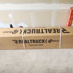 BAK Revolver 4Xts Tonneau Cover