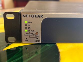 24 port network switch