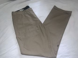 Volcom size 34 Khaki Pants