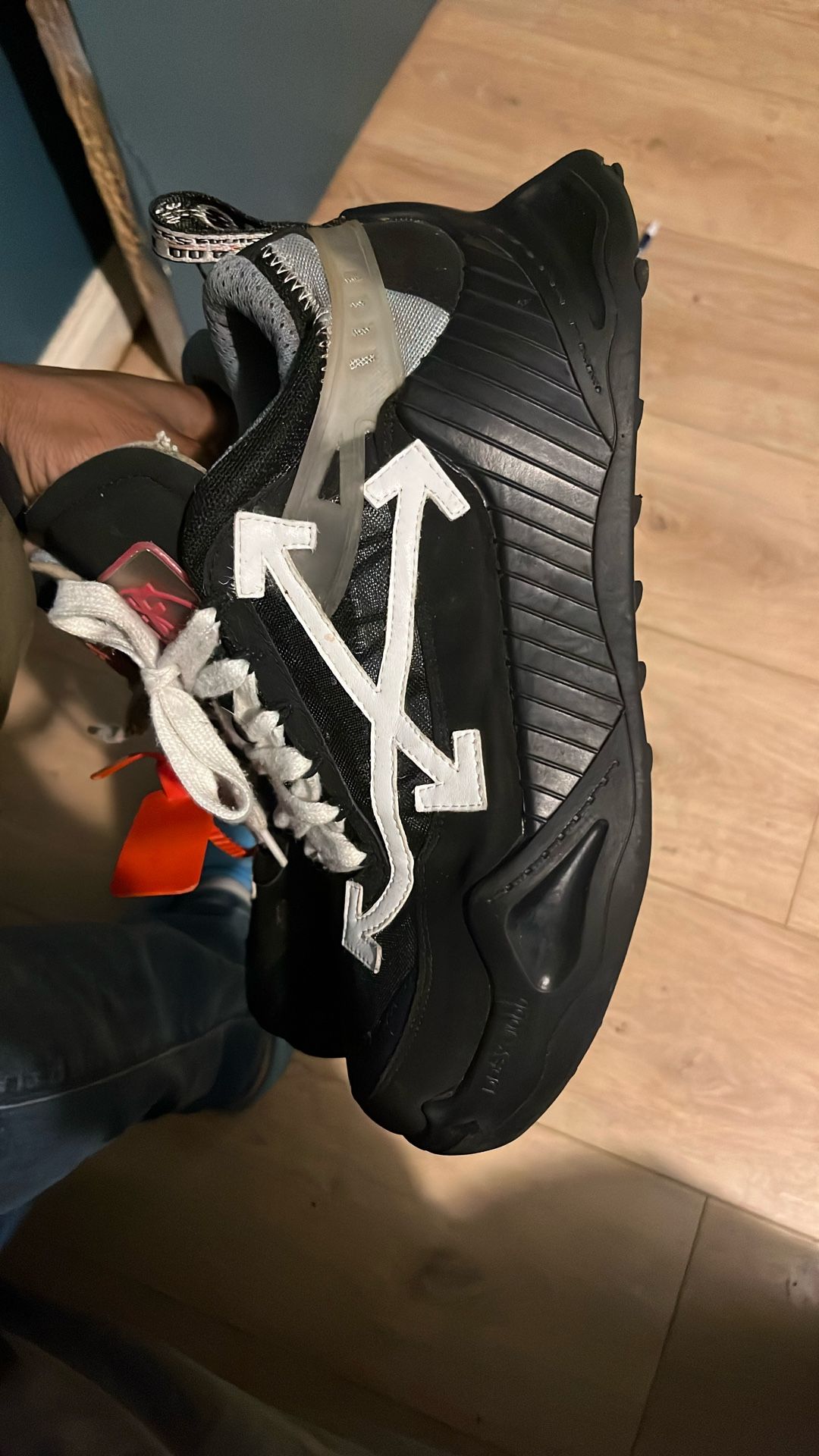 Off White Sneakers