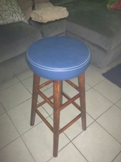 Bar stool