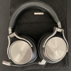 Corsair Virtuoso SE wireless headset