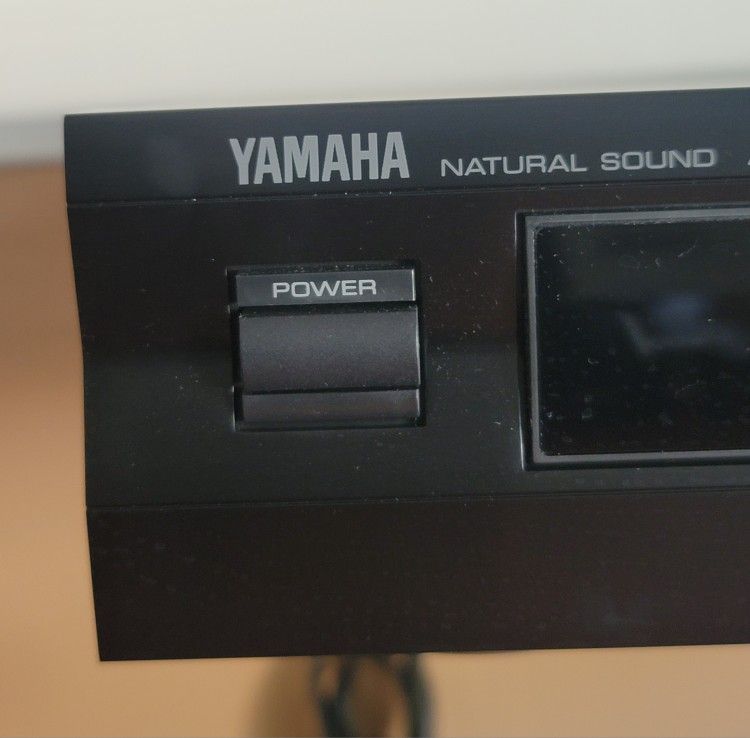 YAMAHA NATURAL SOUND AM/FM STEREO TURNER, MODEL: TX-492 (#2)