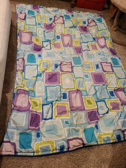 Teal and lavender rectangle-print twin comforter approx 54x82"