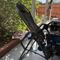 Teeter inversion table