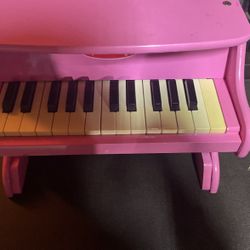 Kid Toy Piano 