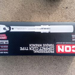 Icon 3/8 drive 40-200lb Torque Wrench