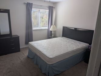 Queen size bedroom set