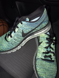 Nike Flyknit Airmax