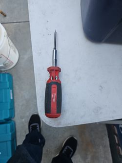 Milwaukee  Screwdriver 