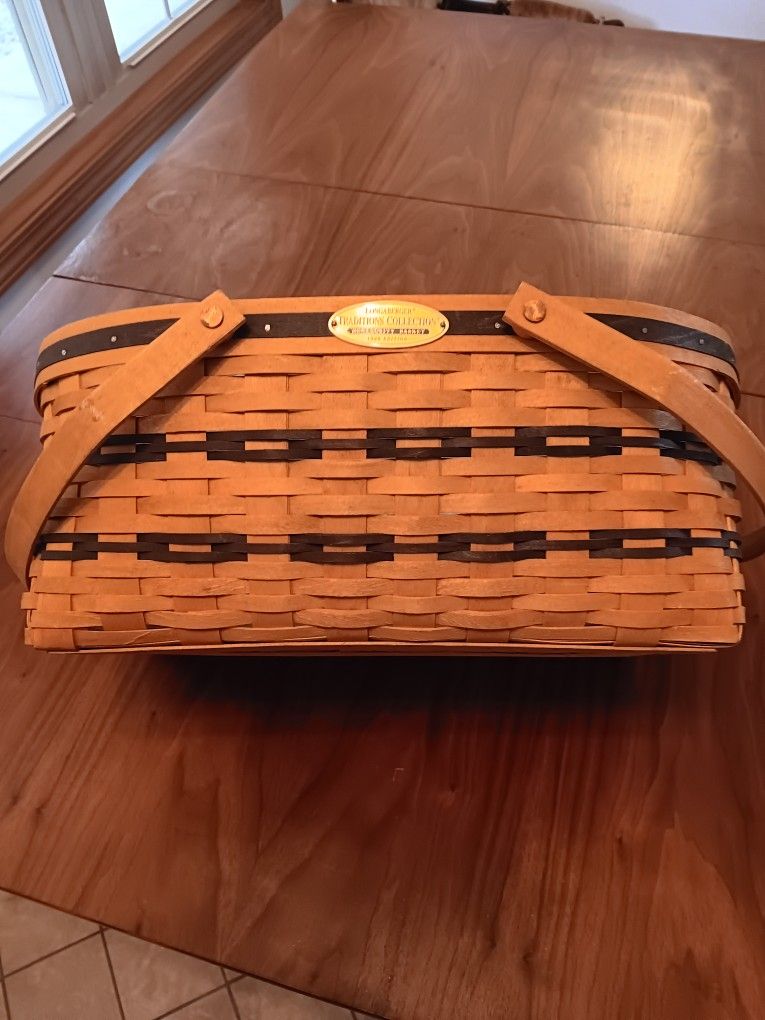 Large Longaberger Basket With Inserts