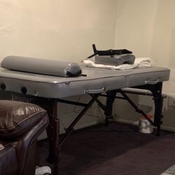 Brand New massage bed