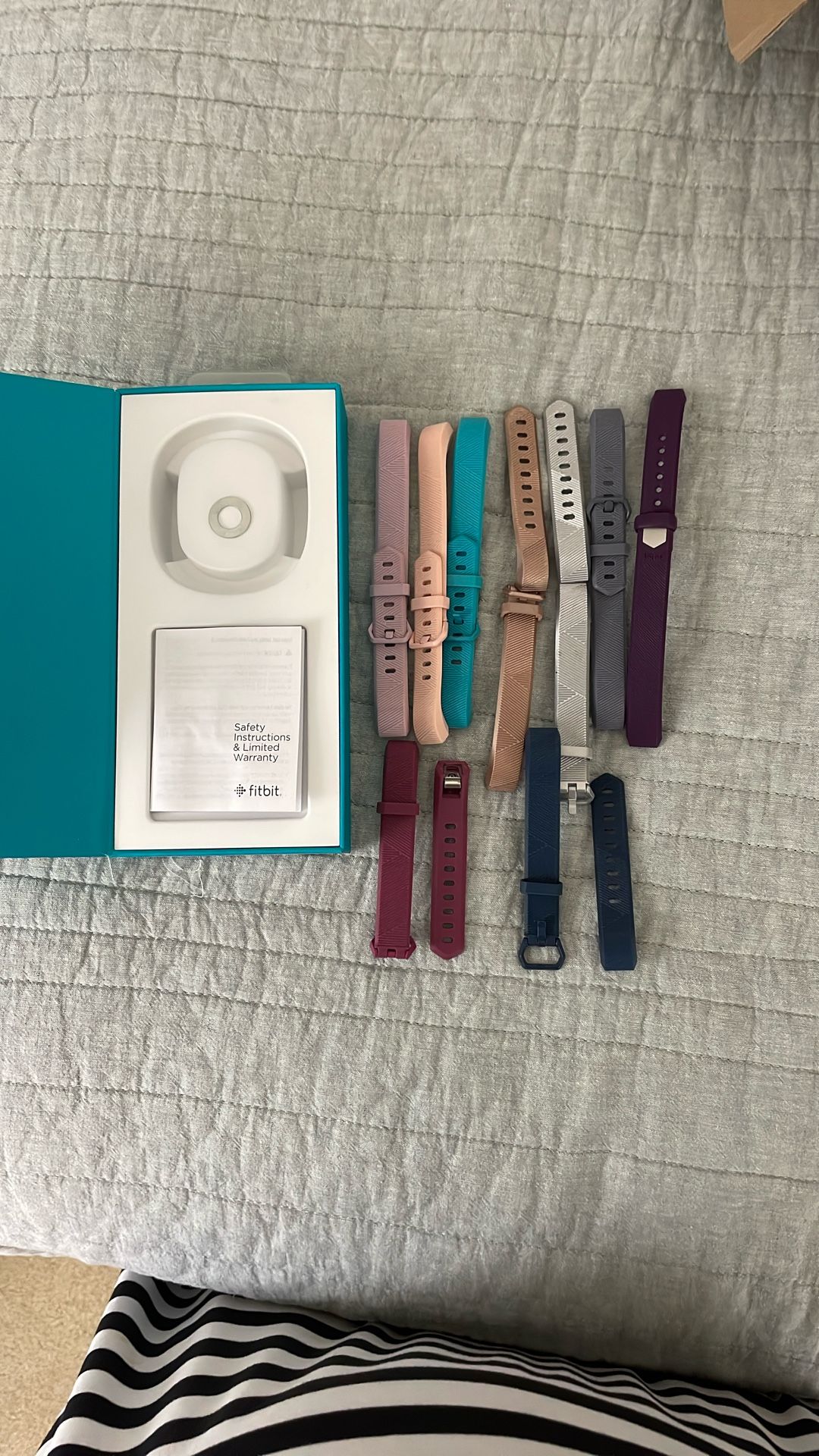 Fitbit Box w/ 9 Colored Bands (box only)