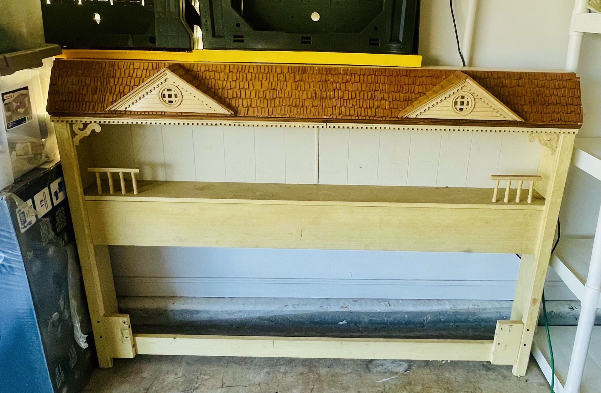 Bed Headboard With Lights. Queen Size.