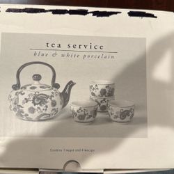 Brand New Tea Set  Kettle & 4 Cups