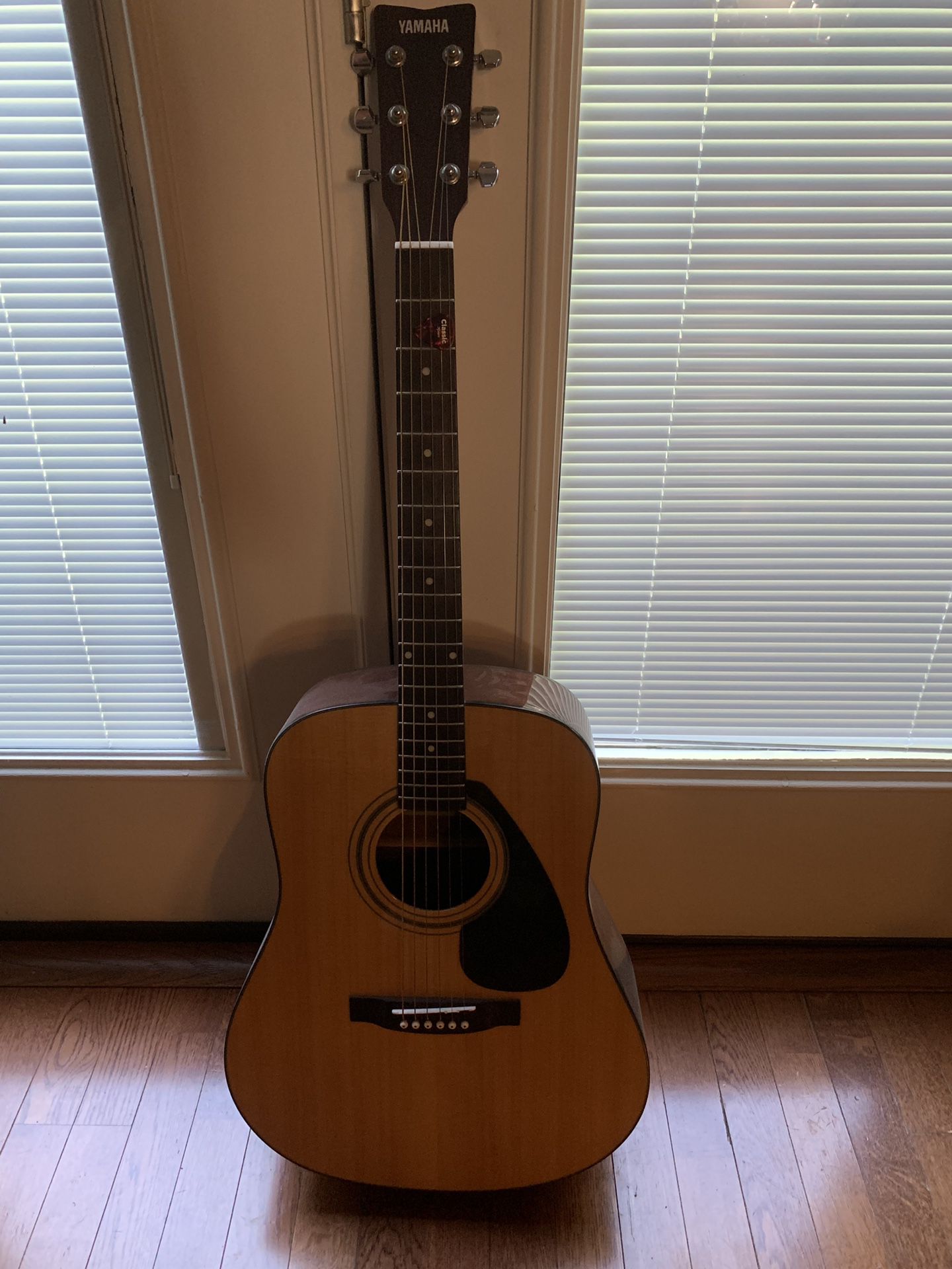 Yamaha beginners guitar