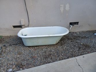 Old Fashioned Bathtub