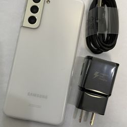 Factory Unlocked Samsung Galaxy S21 5G 128gb, sold with warranty 