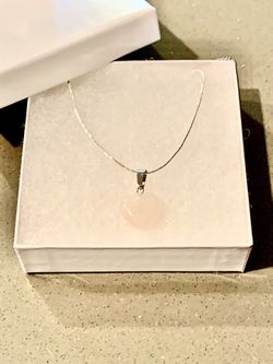 Rose quartz Heart Necklace 