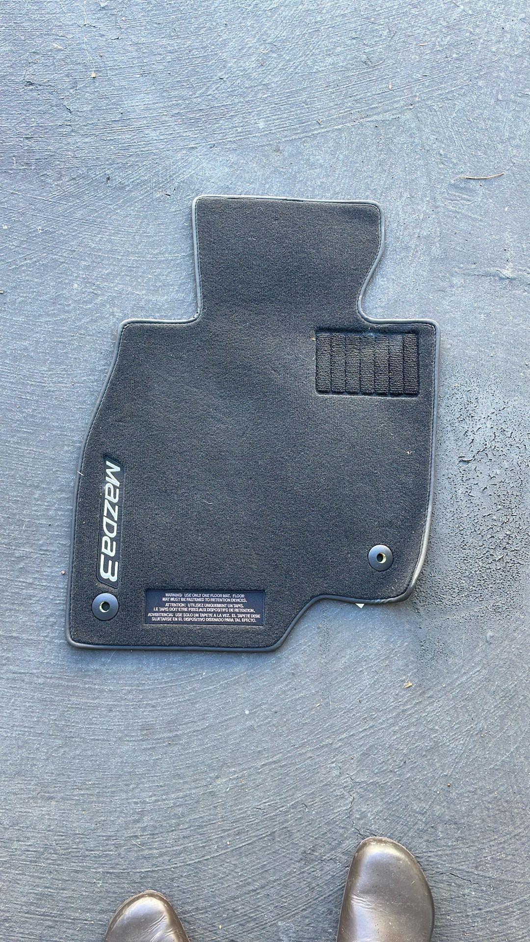 2014-2018 Mazda 3 OEM mats 4