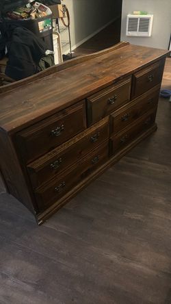 Dark Wood 7-Drawer Dresser