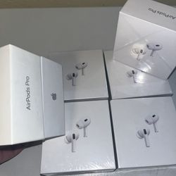 AirPod Pros  (2nd Gen)