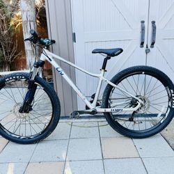 Giant Liv Tempt Mountain Bike 27.5 Small