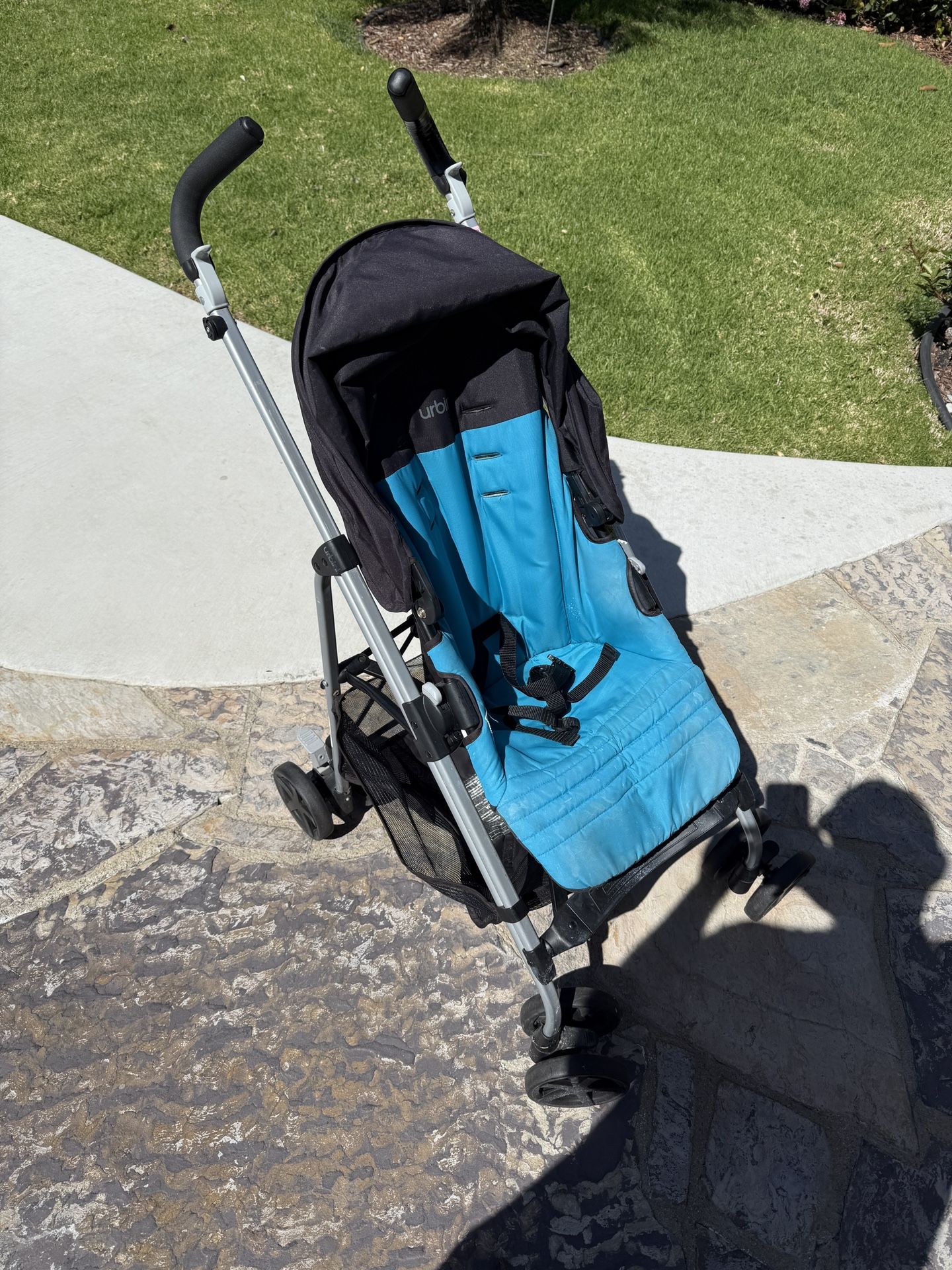 Urbini Folding travel Stroller