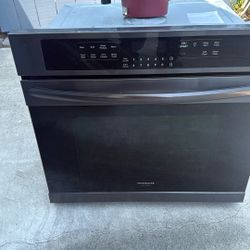 Frigidaire Wall Oven
