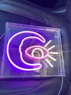 Neon light up Mon sign USB