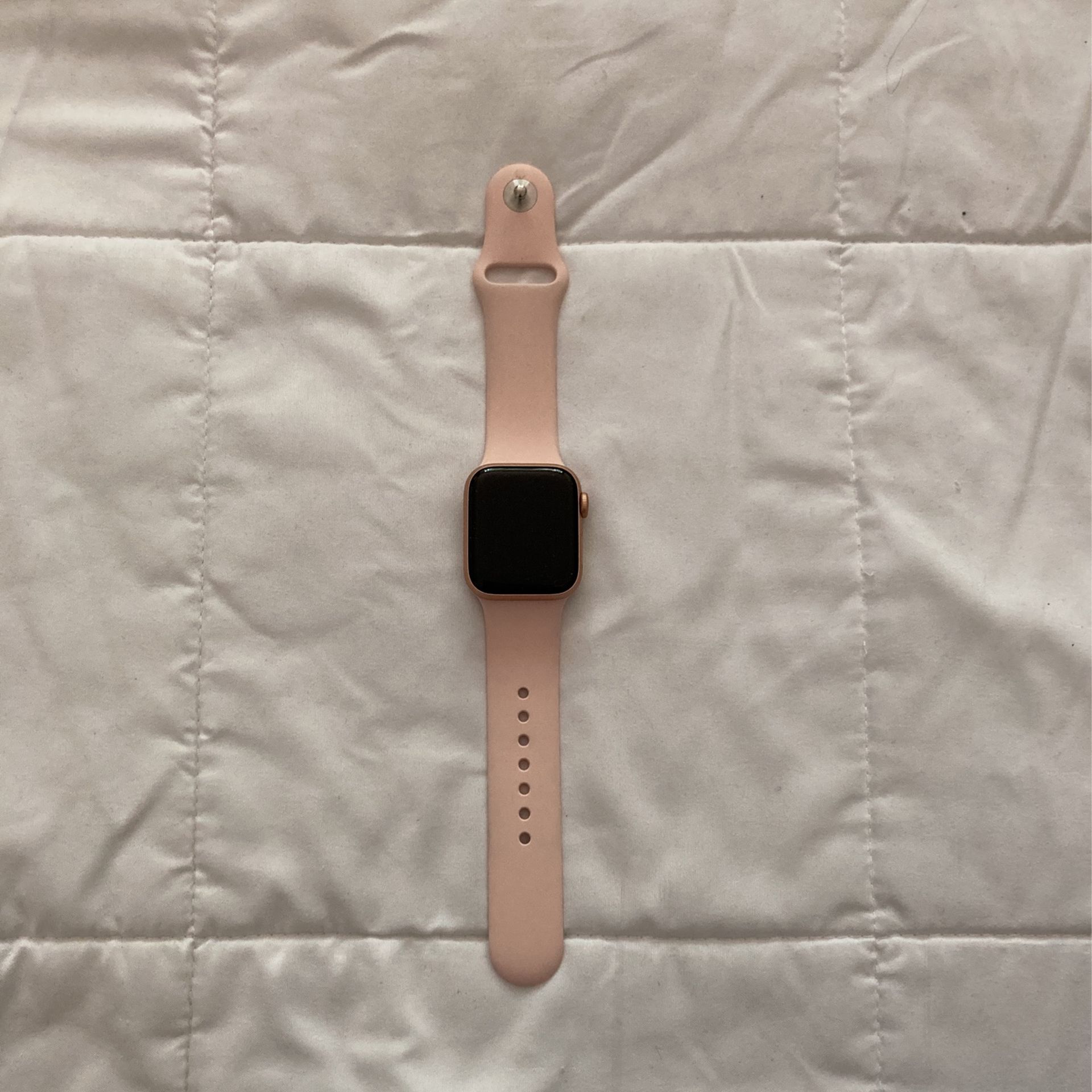 Apple Watch Series 5 40 MM