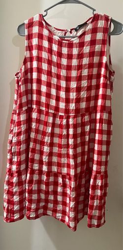 Woman’s (large) dress with slip