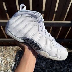 Nike Air Foamposite One Triple White (Size 10.5)