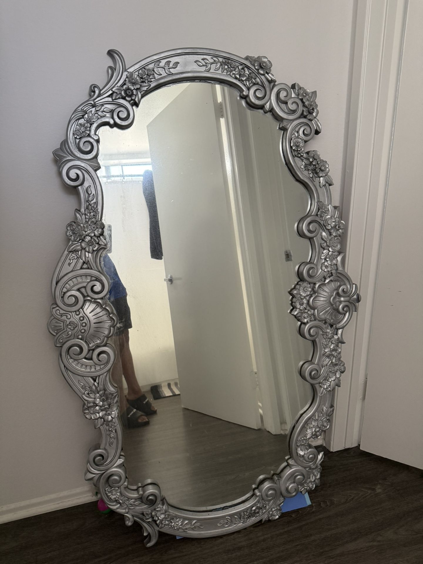 MIRROR