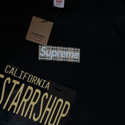 SUPREME TEE 