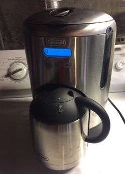 DeLonghi DCM485 10-Cup Programmable Coffee Maker