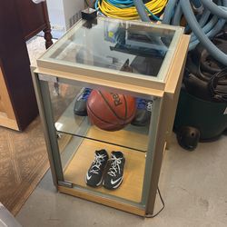 Display Case With Lights