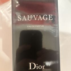 Dior Sauvage (EAU DE PARFUM)